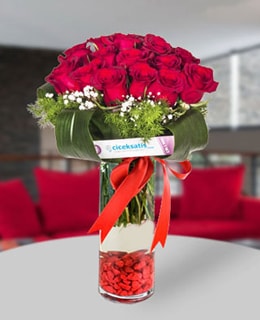50 Red Roses in Transparent Vase
